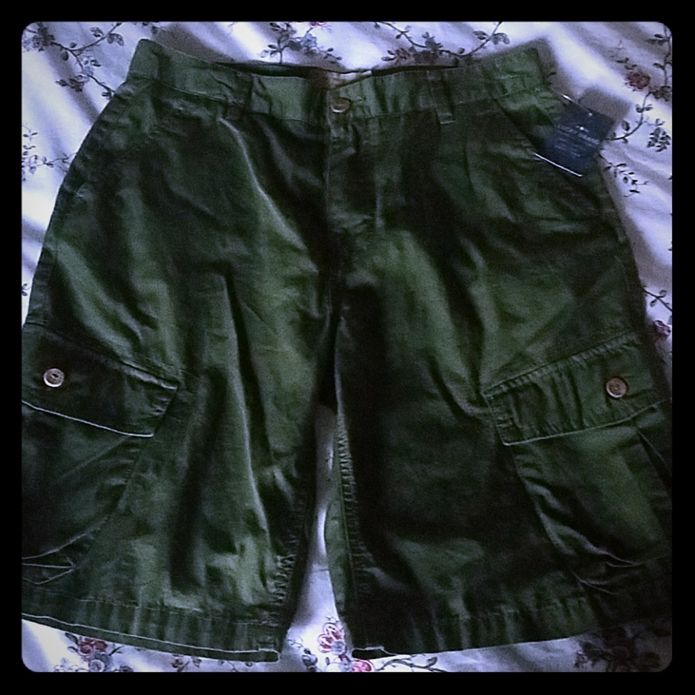NWT BOY'S CARGO SHORTS